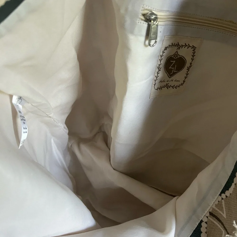 Artisan Fringed Tote Bag - Brown and Cream - Picture 4 of 11